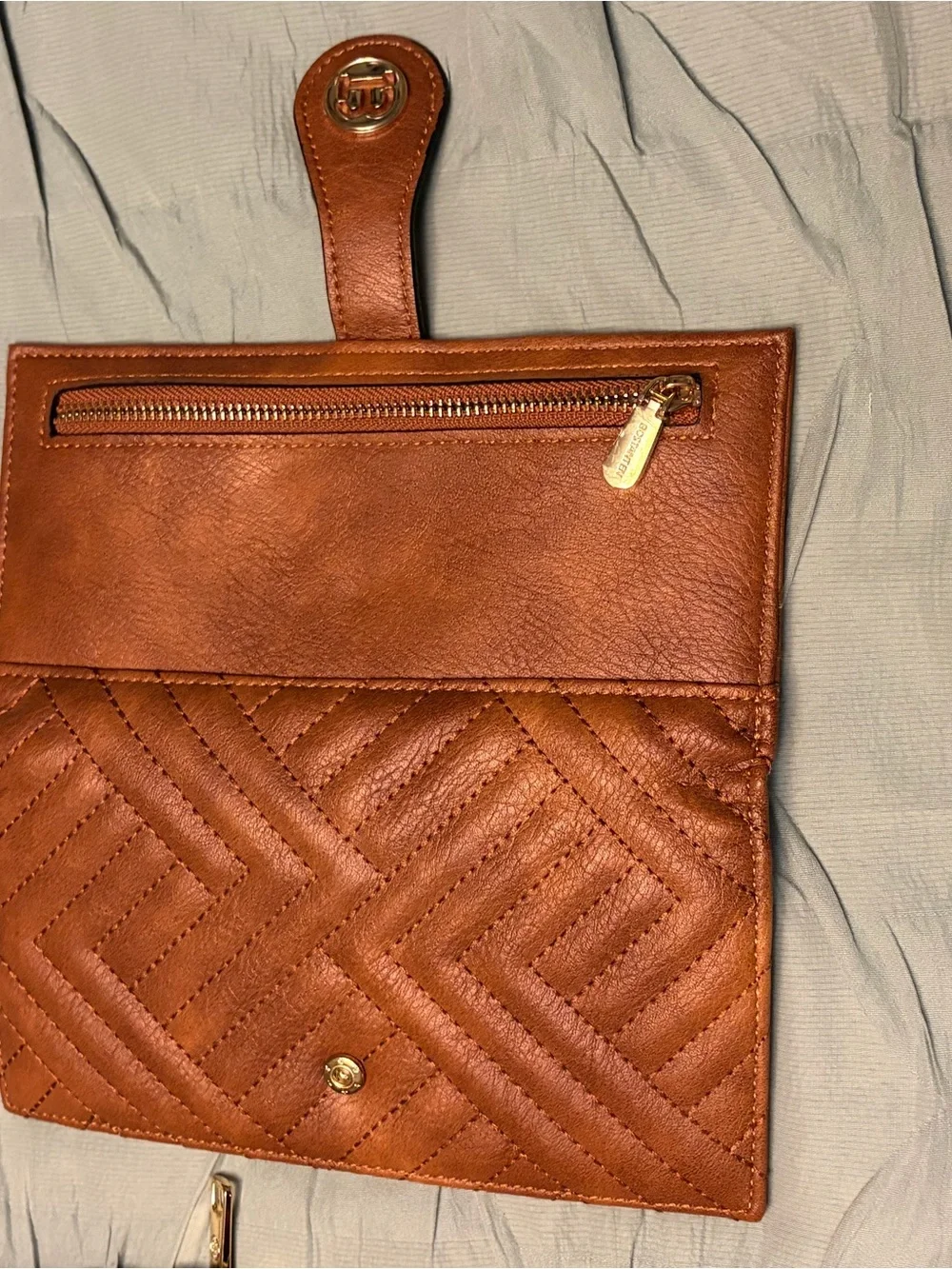Quilted Tan Crossbody Bag and Wallet Set with Patterned Strap - Unknown Brand